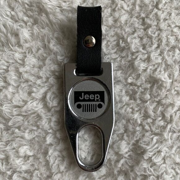 Jeep Silver Grille Logo Chrome Key Chain‎ - Picture 1 of 5